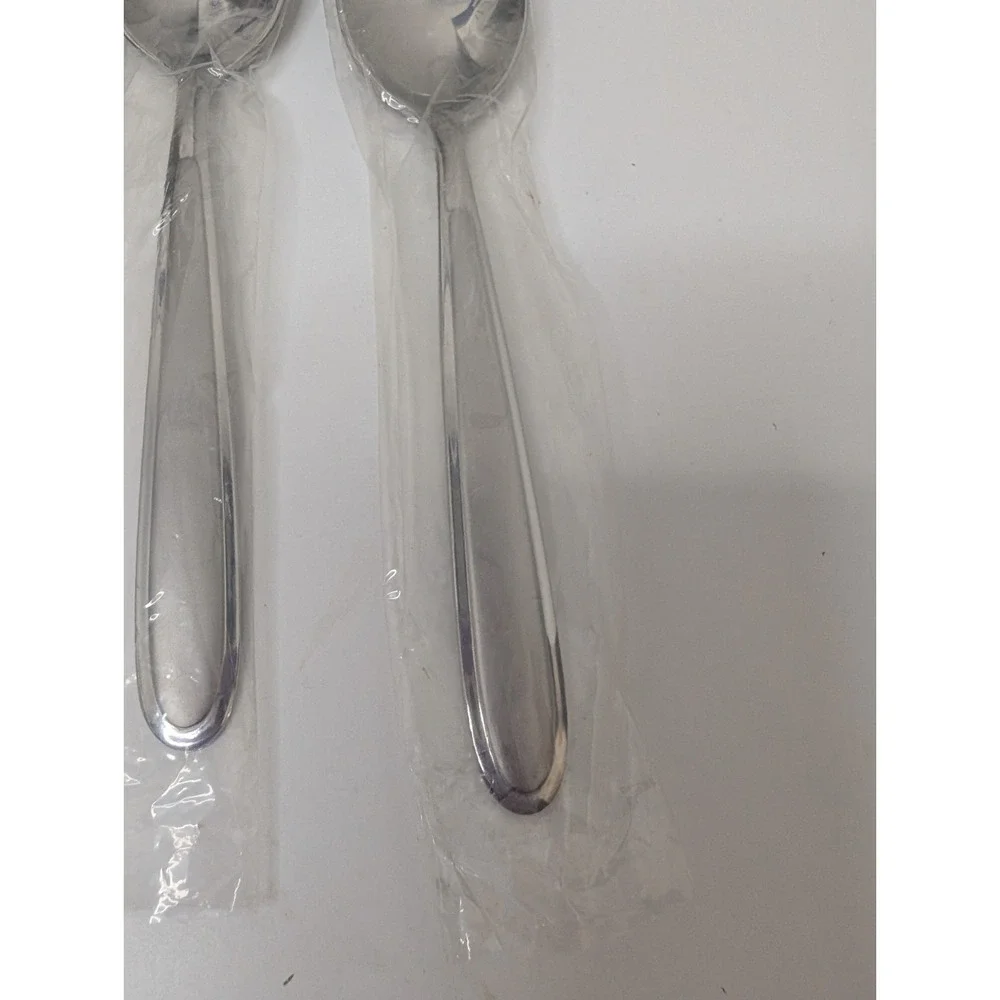 Oneida‎ Peninsula Partial Set Silverware Unused Wrapped As Is